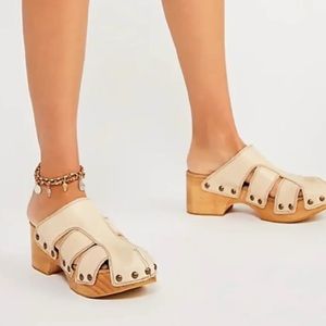 Free People Libra Fisherman Leather Cream Clog EU 37 Size 7